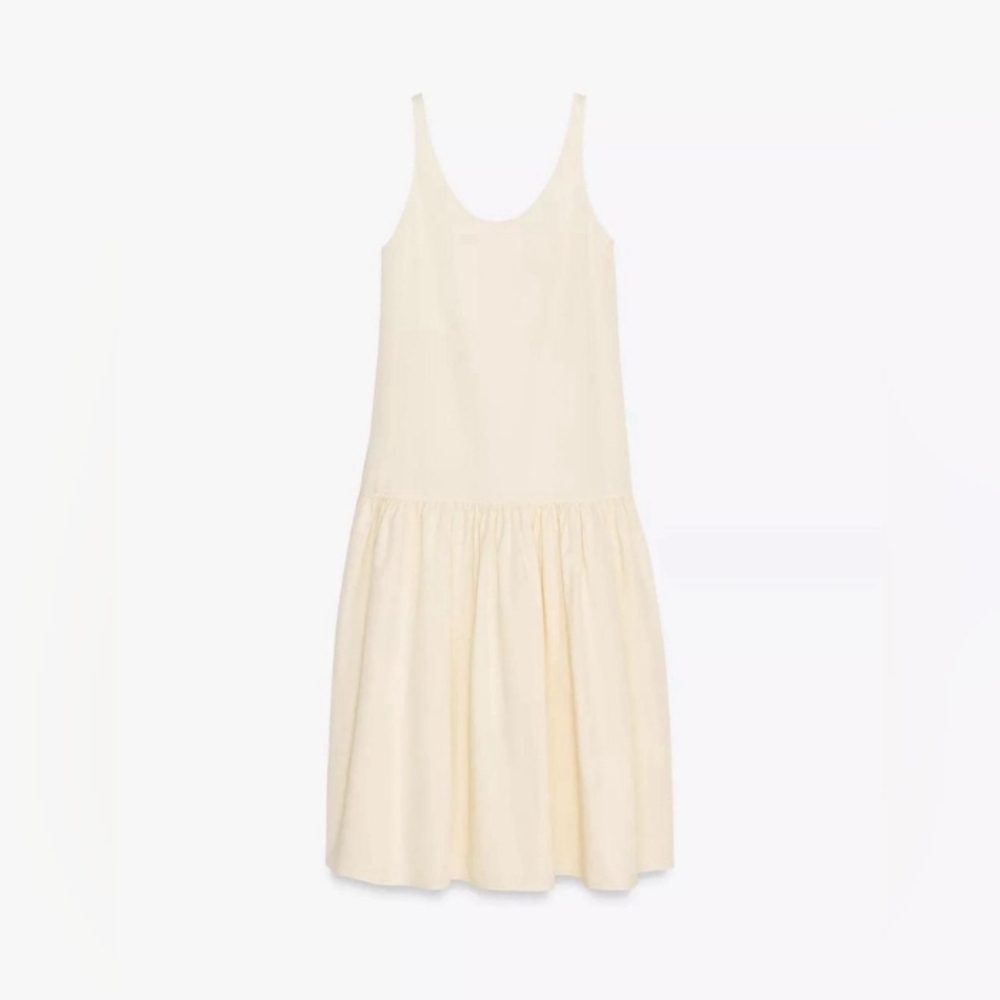 Zara Ruched Midi Dress - Picture 6 of 6